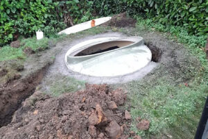 cesspit